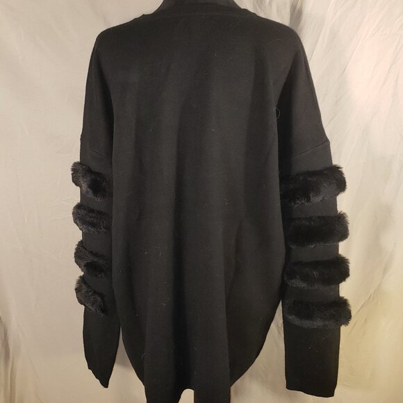 Staccato Black XL Sweater w/Faux Fur Trimmed Sleeves - Picture 4 of 6